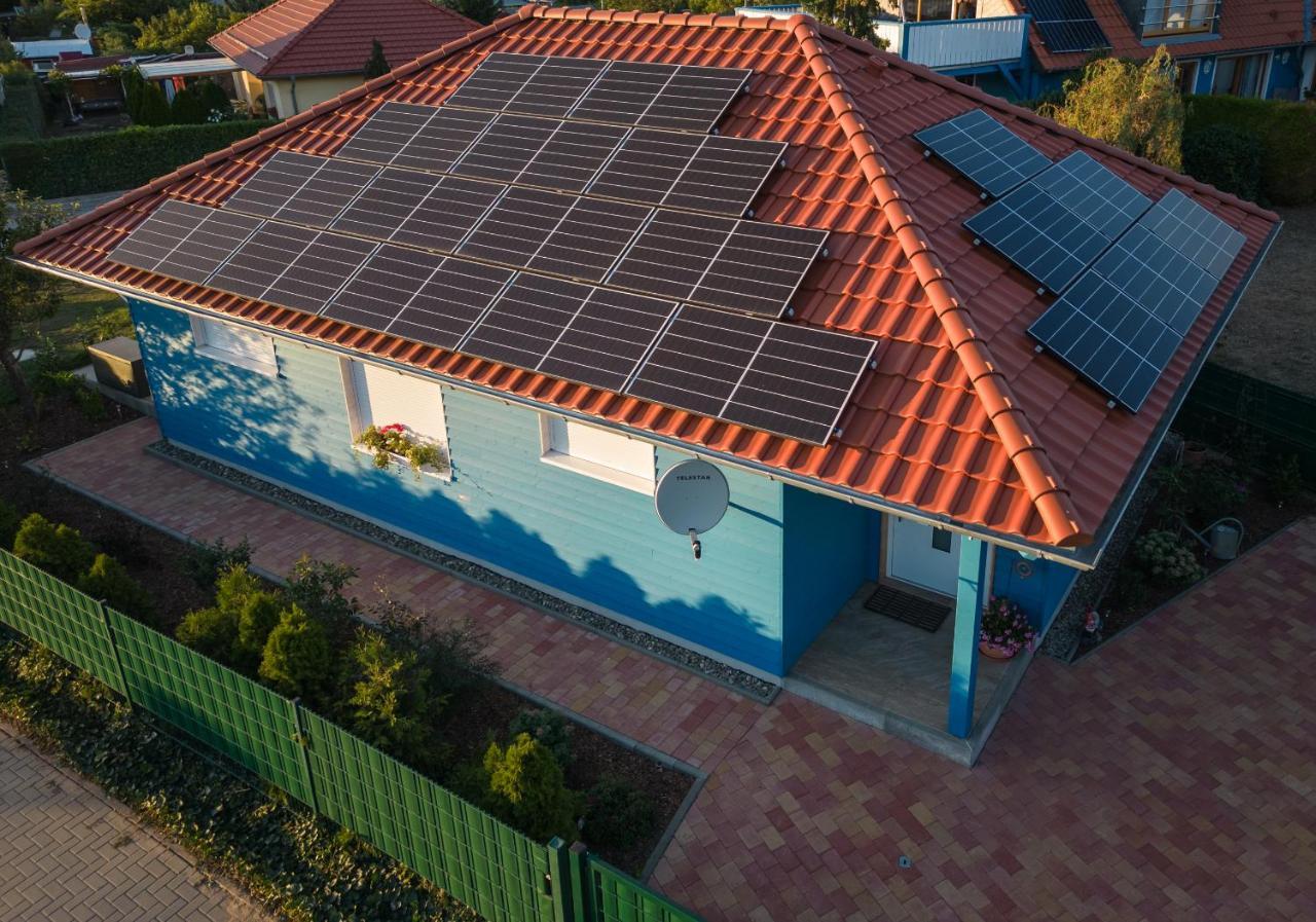 Blaues Ferienhaus ורניגרוד מראה חיצוני תמונה